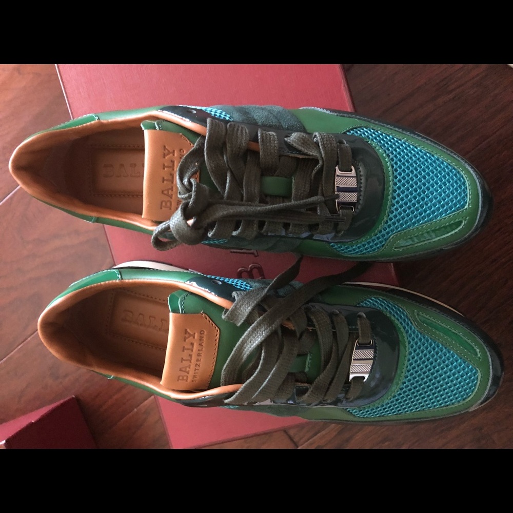 Women’s Bally sneakers 7.5 Like new
